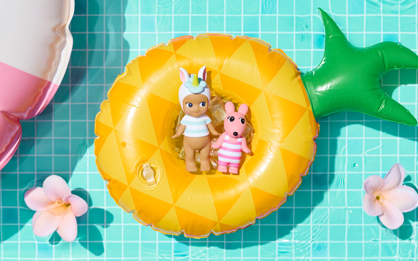 Summer Vacation: Sun-Kissed Style - SOLD OUT F2