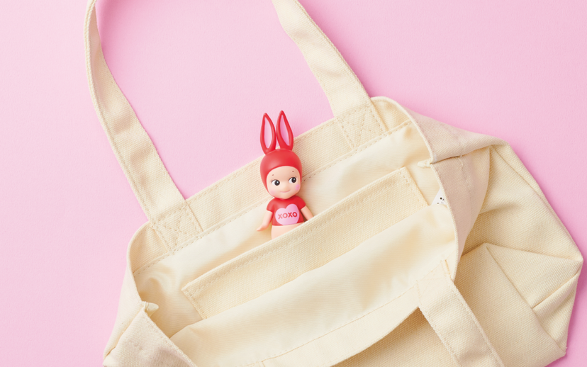 Kiss Kiss Tote V1